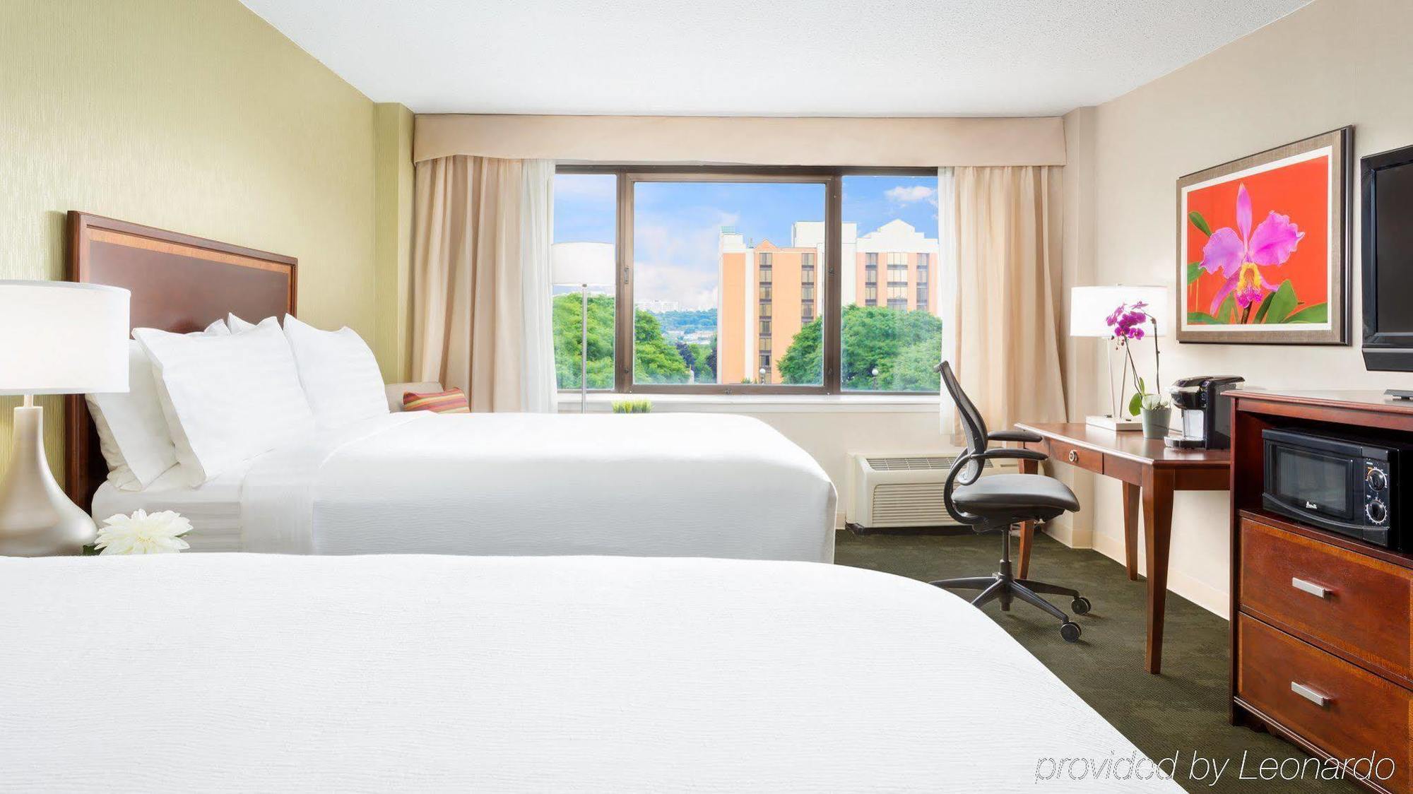 Holiday Inn Secaucus Meadowlands Eksteriør billede