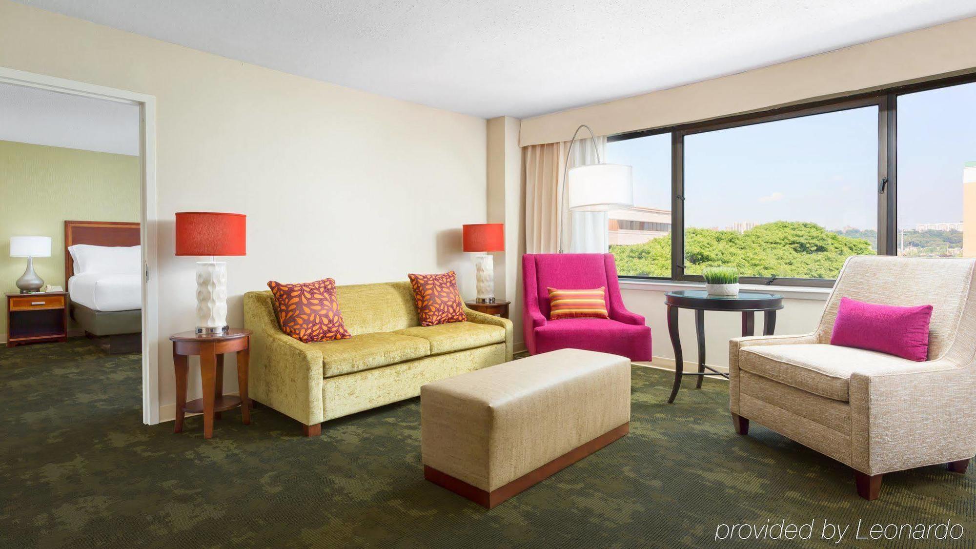 Holiday Inn Secaucus Meadowlands Eksteriør billede