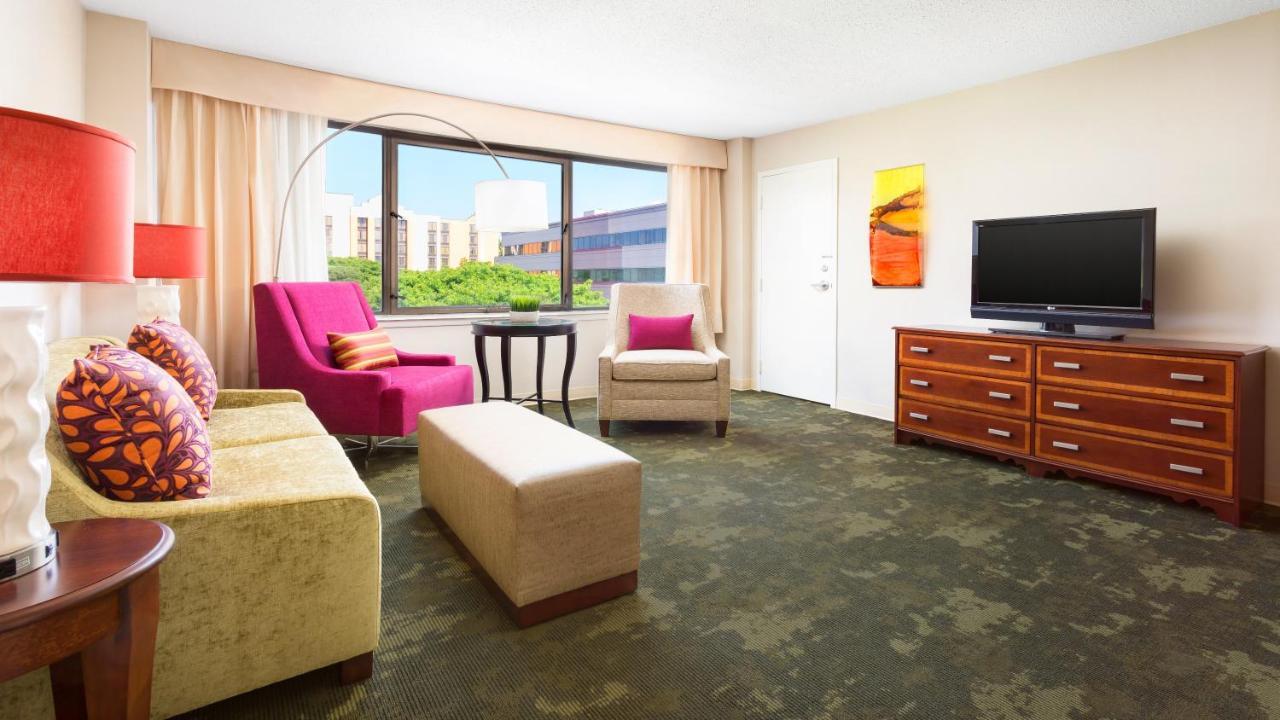 Holiday Inn Secaucus Meadowlands Eksteriør billede
