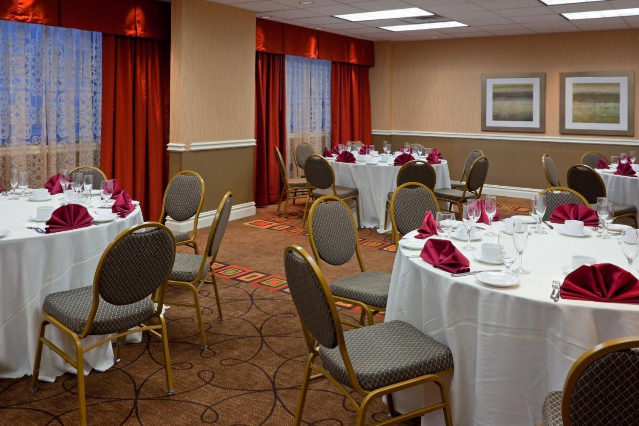 Holiday Inn Secaucus Meadowlands Eksteriør billede